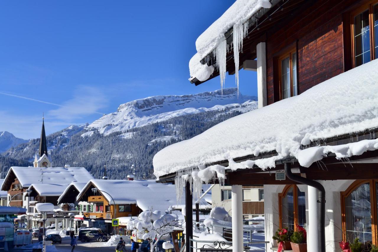 Hotel Jagdhof Riezlern Exteriör bild